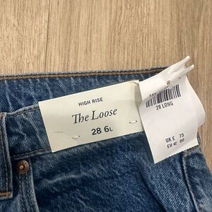 Perfect condition. Never worn.